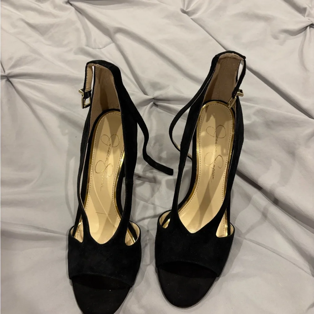 Jessica Simpson Black Stiletto Peep Toe Heels - Picture 2 of 6